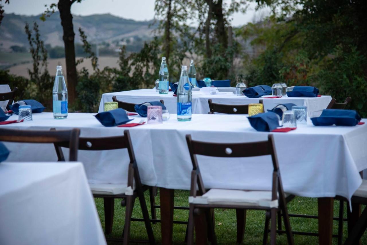 Recchi Franceschini Bike Hotel LAST - MINUTE - AVAILABILITY Montalto delle Marche Exterior foto