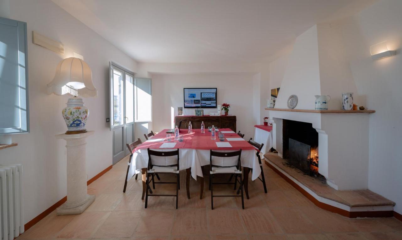 Recchi Franceschini Bike Hotel LAST - MINUTE - AVAILABILITY Montalto delle Marche Exterior foto