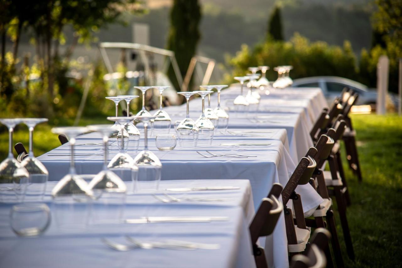 Recchi Franceschini Bike Hotel LAST - MINUTE - AVAILABILITY Montalto delle Marche Exterior foto